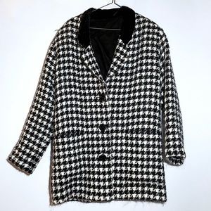 Wool Houndstooth Coat with Velvet Collar